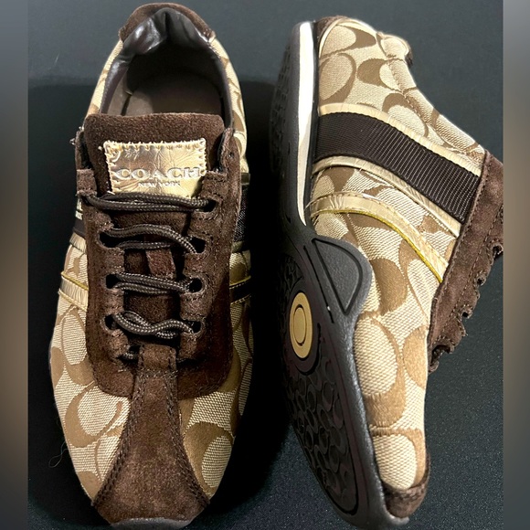 NWOB Authentic Coach Kathleen Women’s Monogram Signature Sneakers (7.5) - Picture 6 of 11